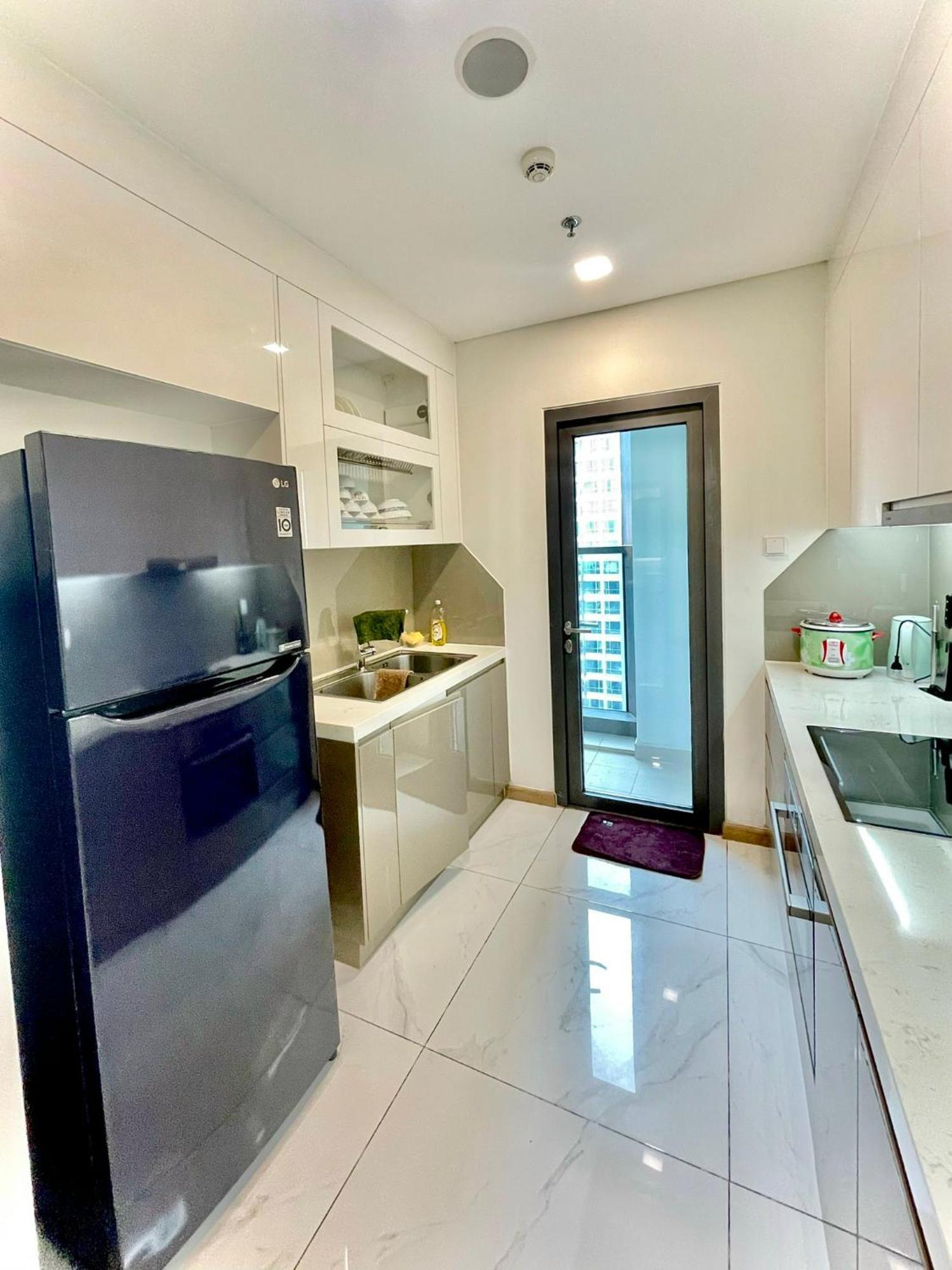 Landmark 81 - In The Of Vietnam - 1,2,3,4 Bedroom Apartment *